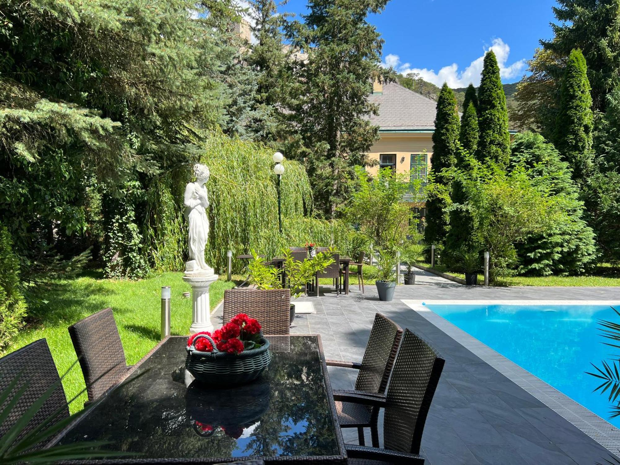 Wienerwald Residenz Baden Ngoại thất bức ảnh